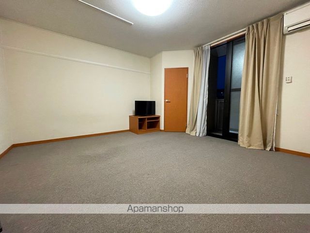 レオパレス島之内の内装写真