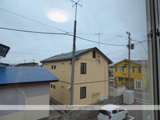 ヴェルナルドIII B棟の外観写真