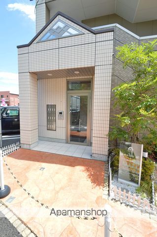 ラヴィーユ蔵の玄関写真