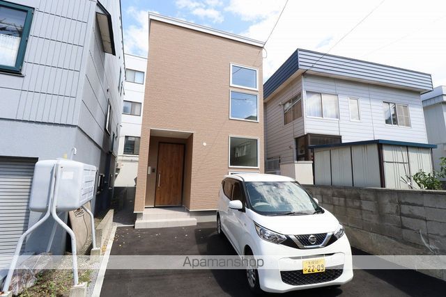 千歳線 白石駅 徒歩11分 2階建 築3年の外観写真