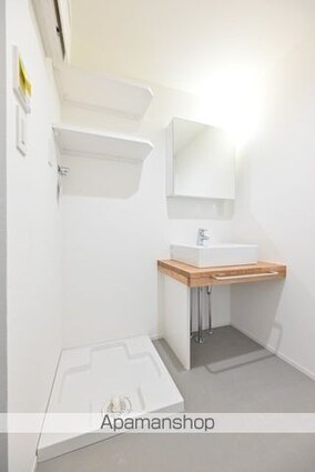 東京都世田谷区宮坂３丁目[1R/30m2]の洗面所