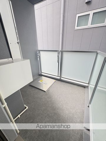 C0MF0RIA LIV大阪本町の内装写真