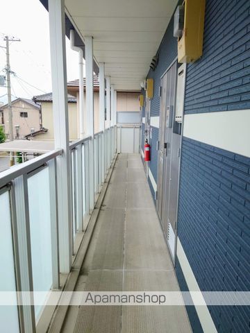 レオネクストあさひの玄関写真