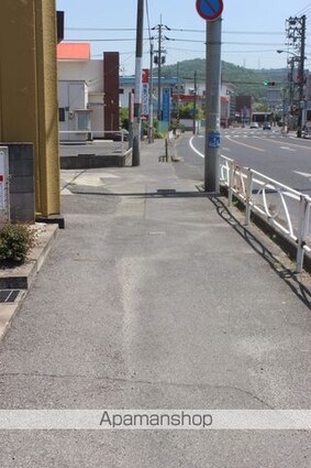 ロジュマン・グラース[1K/28.01m2]の周辺1