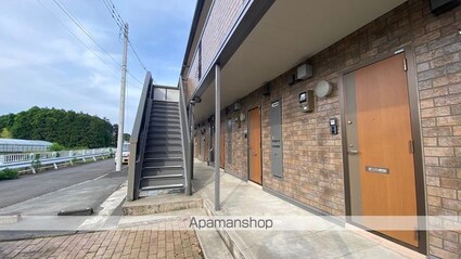 ヴェルデ[1K/26.27m2]のエントランス