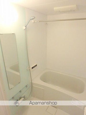 BLUE HEIGHTSの内装写真