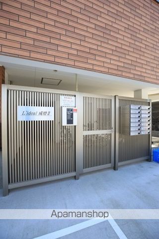 L’IDEAL成増 IIの玄関写真