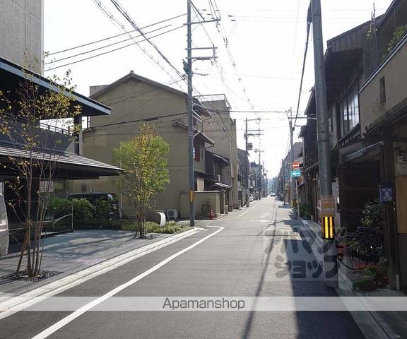 プレサンスロジェ京都烏丸五条の周辺写真