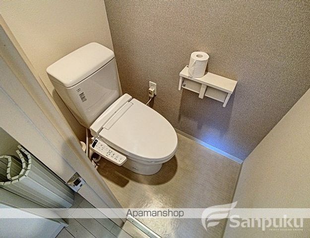 ニック石手の内装写真