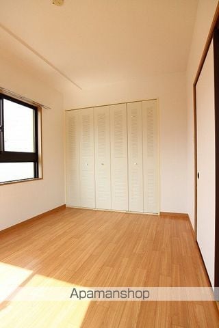 バードランドひめじ 弐番館の内装写真