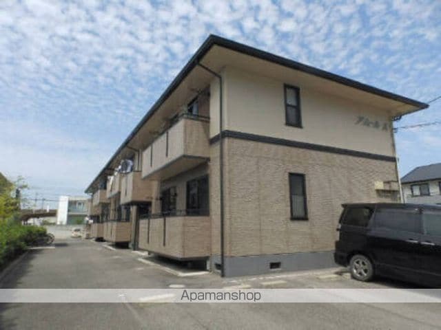 アムール A棟の外観写真