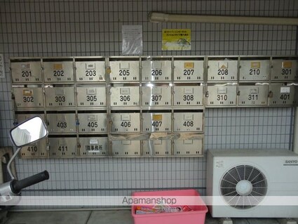 ヴィラージュ葛島[1R/22.9m2]の共用部