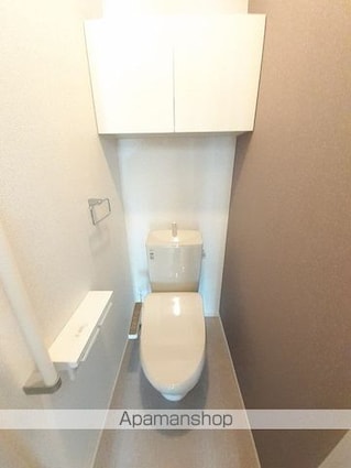 ニューライツ・エム　Ⅰ[2LDK/58.67m2]のトイレ