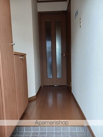 プラティーク・K Iの内装写真