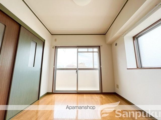 プリマルーチェ朝生田の内装写真