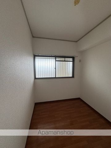 ホワイトキャッスル植田IIIの内装写真