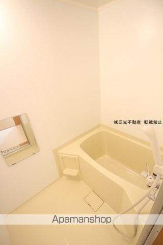 シャイニングスターの内装写真