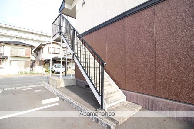 メゾンたちばな A棟の玄関写真
