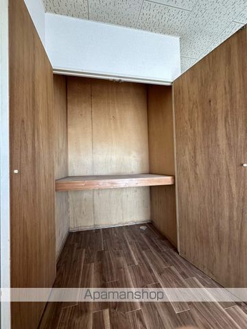 中野宮沖マンションの内装写真
