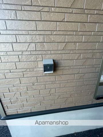さいたま市浦和区 2階建 築1年の外観写真