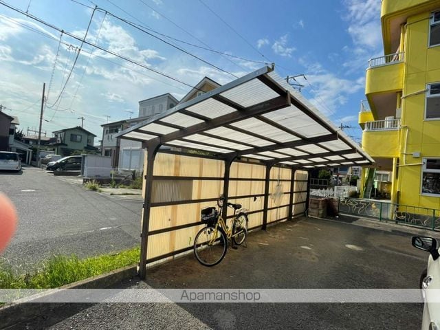 ローズハウスの玄関写真