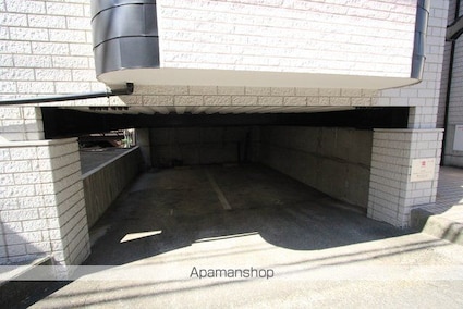 スプリエダイニチ[1DK/34.88m2]の駐車場