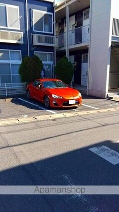 レオパレスフォレット[1K/19.87m2]の駐車場1
