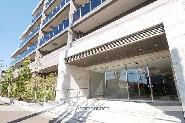 東京都小金井市東町４丁目[3LDK/64.31m2]の共用部