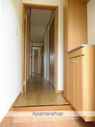 和歌山県和歌山市楠本[2DK/44.82m2]の玄関