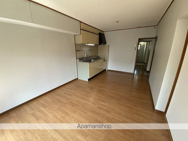 マンションあずらの内装写真