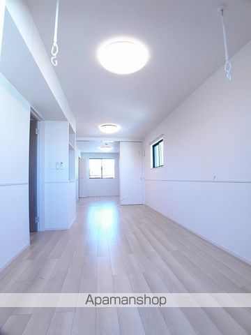 リヴェール西庄IIの内装写真