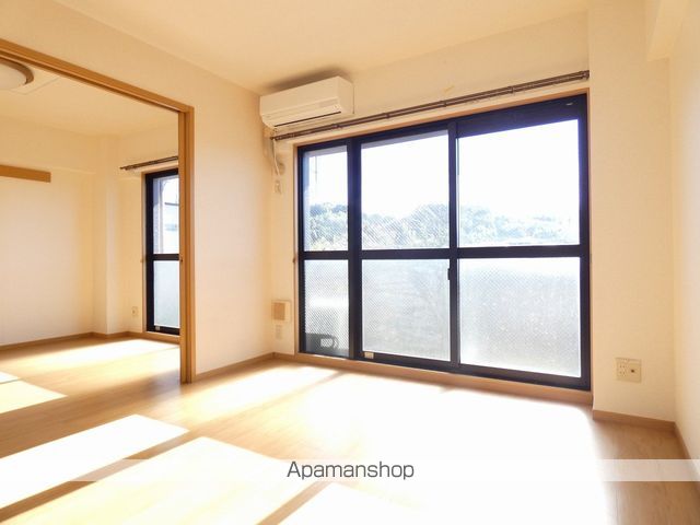 KOHOKU MTY Bの内装写真