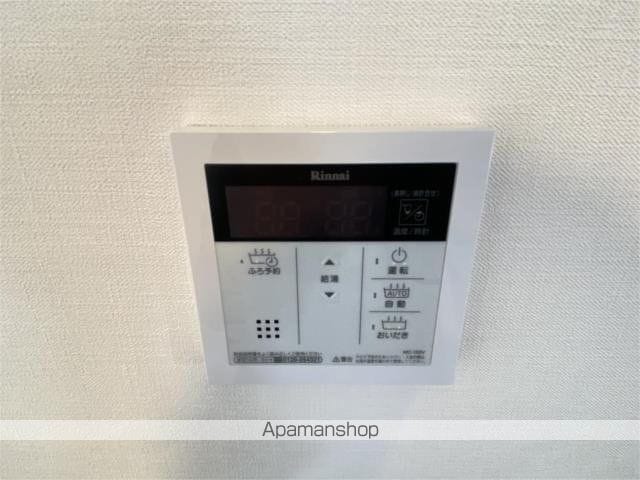 ブリリアント トゥデイの内装写真