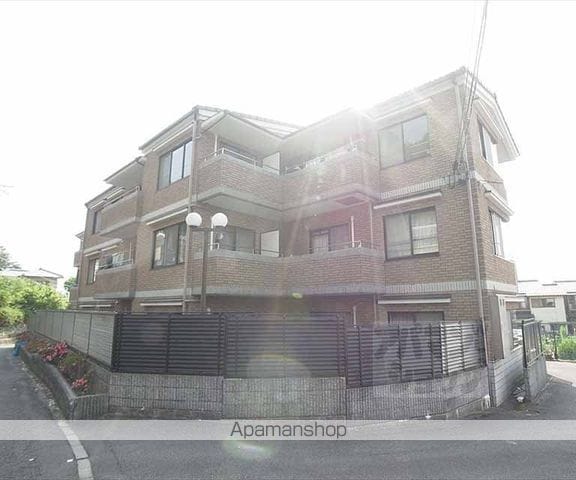アルカサール葉山の外観写真