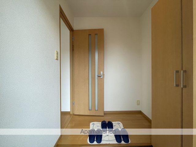 リースランド今 A棟の内装写真