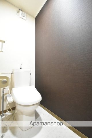 ロイヤルガーデン堀之内 Bの内装写真