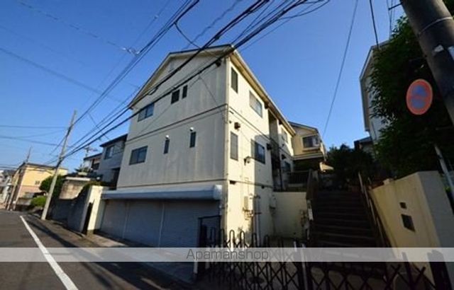 モビリアの外観写真