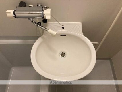 レオパレスコンフォート山手Ａ[1K/26.08m2]の洗面所