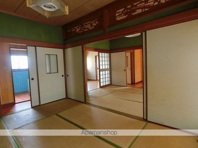 片山貸家の内装写真