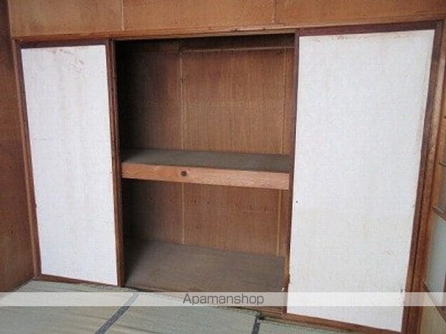 松鴻町宅の内装写真