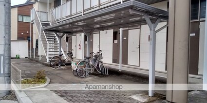 レオパレス三色吉[1K/23.69m2]の共用部1
