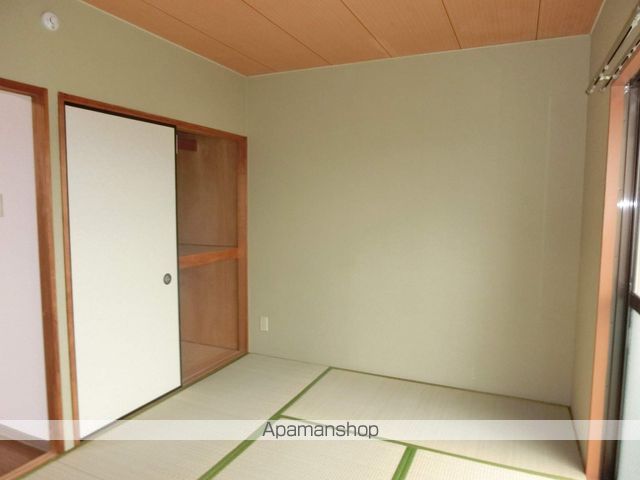 ベルヴィ西都賀の内装写真