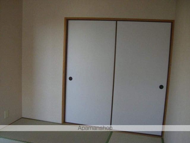 ラフォール寝屋川Bの内装写真