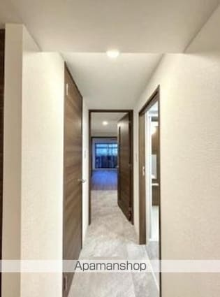 ＳーＲＥＳＩＤＥＮＣＥ中新町ａｖｅｌｉｓ[1LDK/35.36m2]の玄関