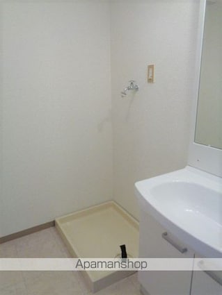 イーマックス柏崎[2LDK/60.6m2]の内装2