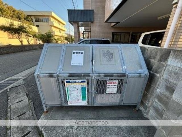 エクセル鐙西の外観写真
