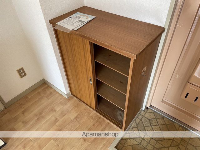 粟屋ビルの内装写真