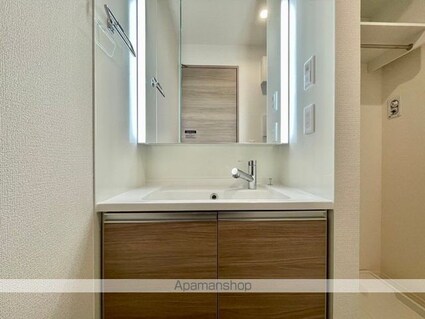 ディーグラース[1LDK/42.8m2]の洗面所