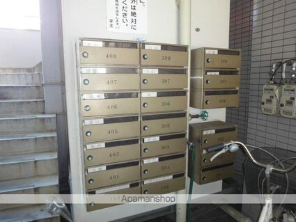 メゾンレーヴ高須[1K/28m2]のエントランス1