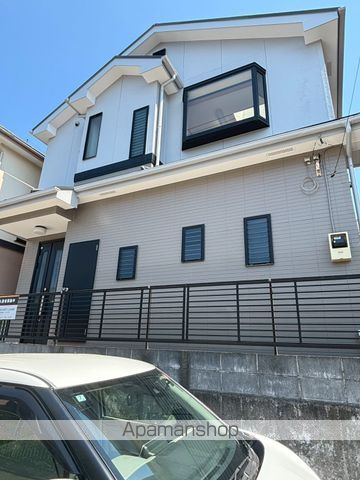 ＪＲ東海道本線 辻堂駅 バス乗車時間：10分 最寄りバス停で下車 徒歩3分 2階建 築33年の外観写真